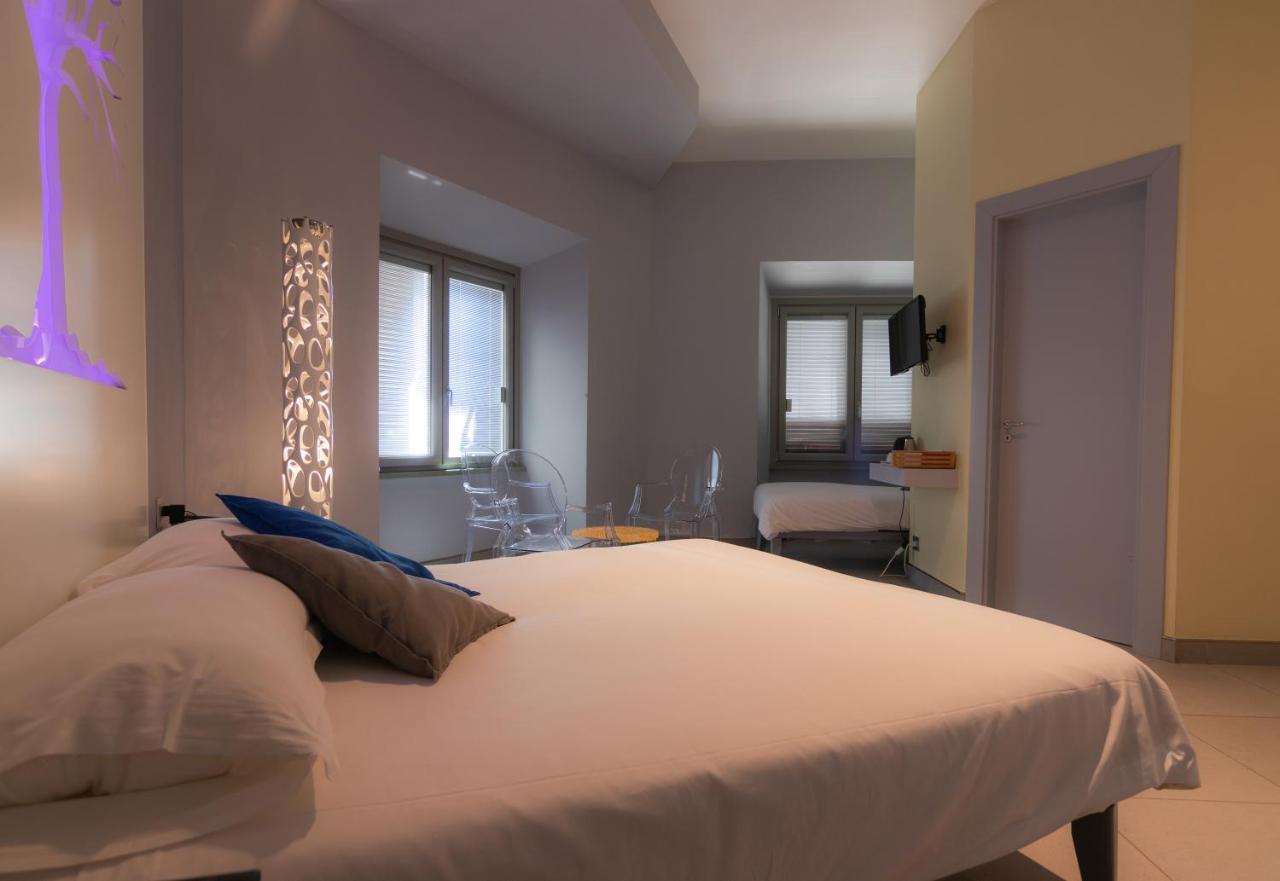 Quartum Luxury Rooms Roma Esterno foto