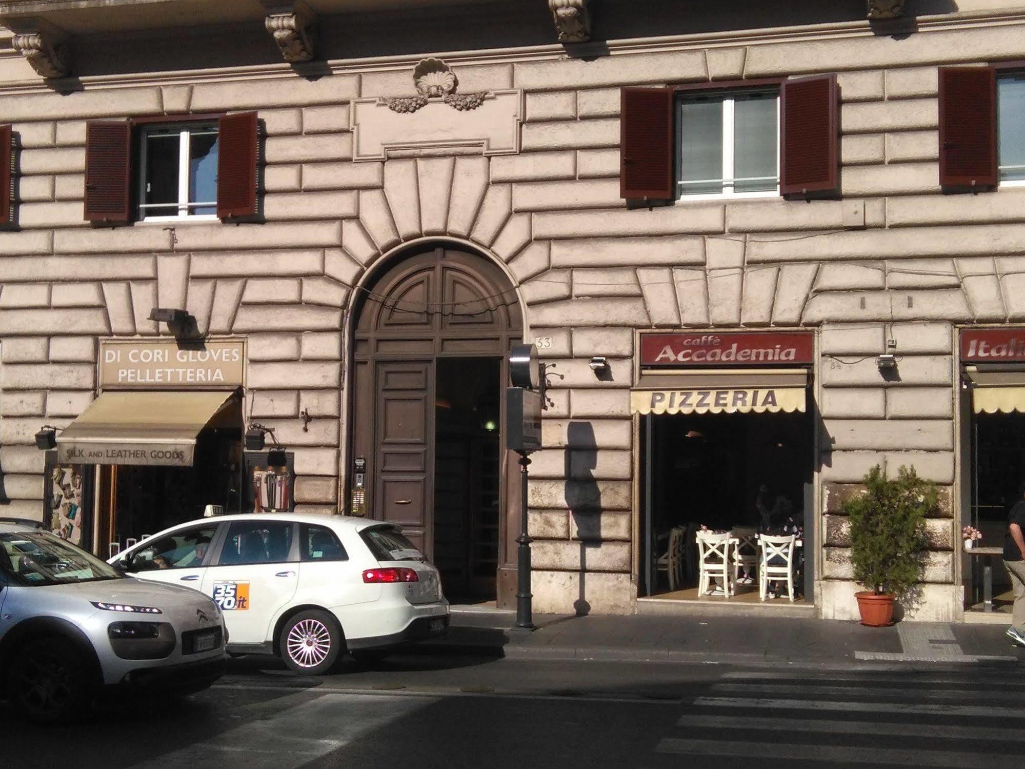 Quartum Luxury Rooms Roma Esterno foto